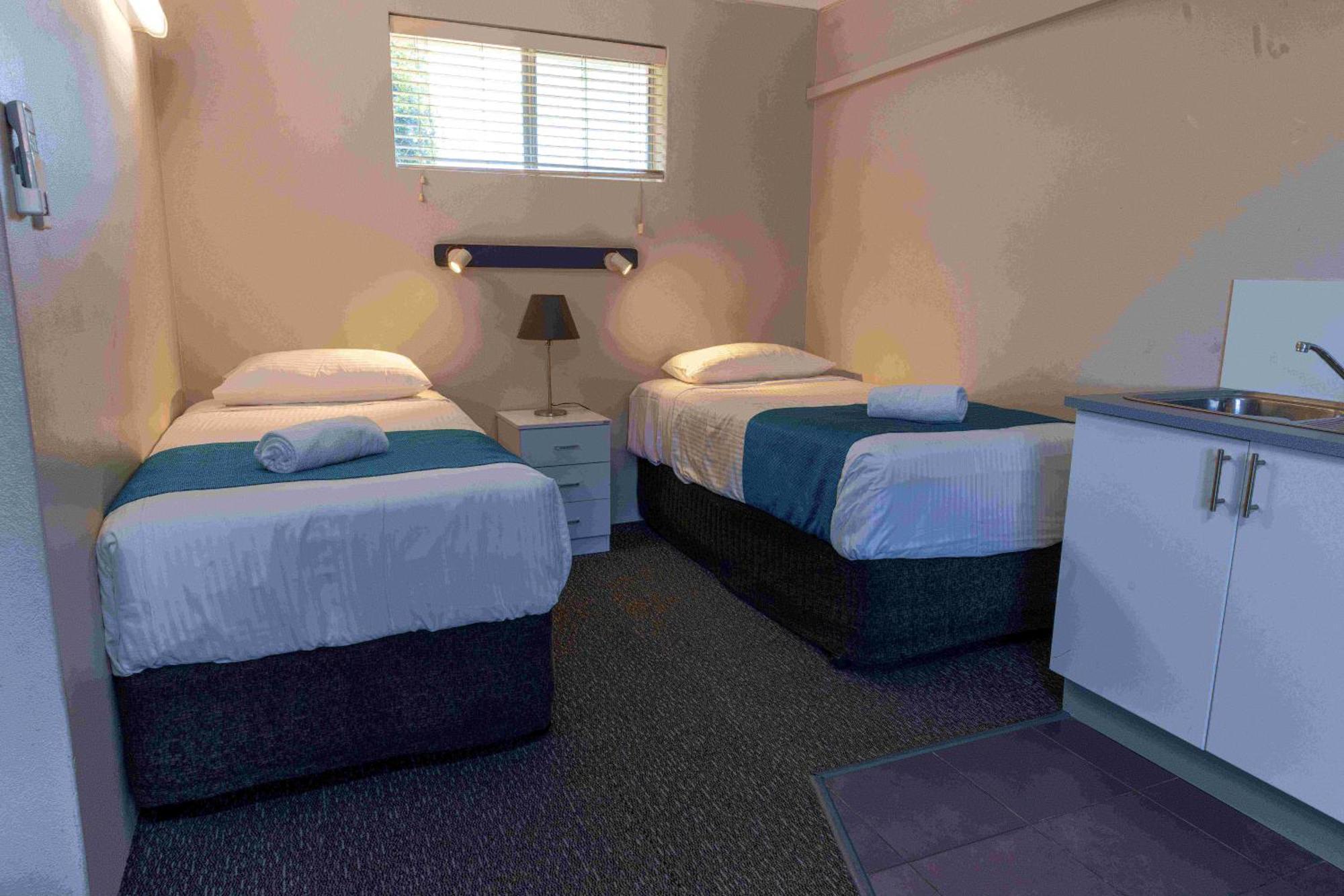 Wynnum Anchor Motel Брисбен Экстерьер фото