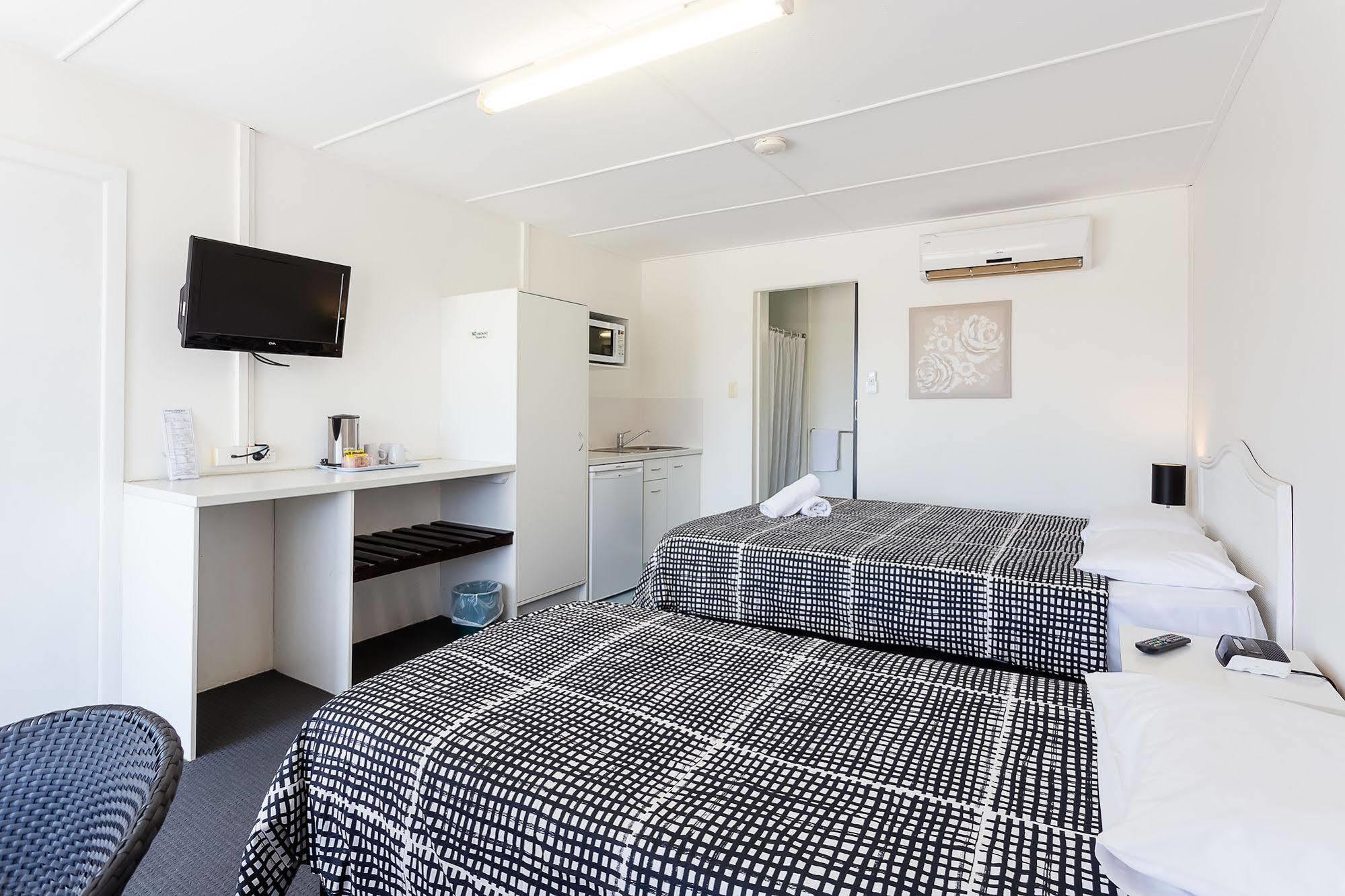 Wynnum Anchor Motel Брисбен Экстерьер фото